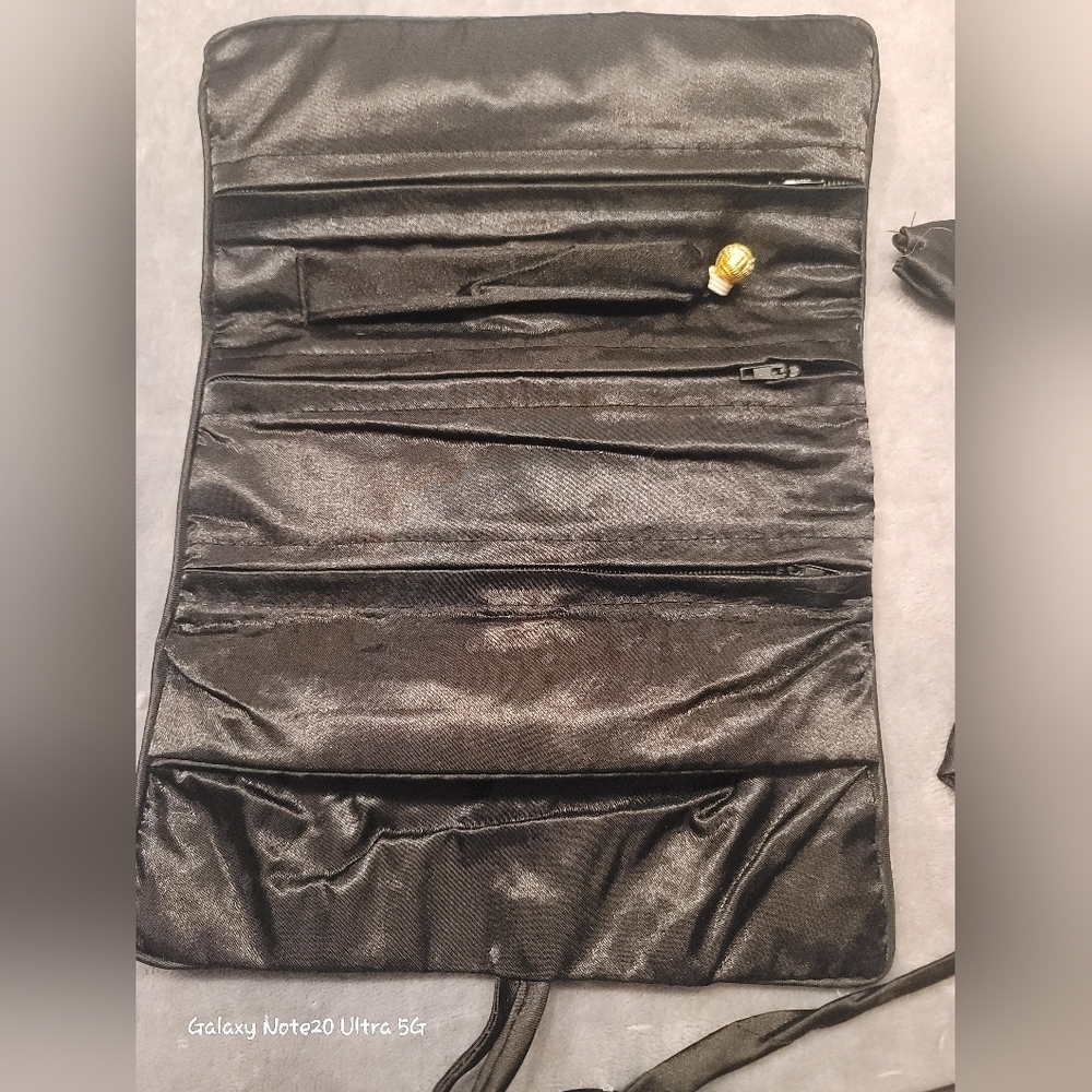 0479. NWOTs~ Beautifully Embroidered Black Satin ~ Jewelry Roll ~ Zipper Pockets - Picture 2 of 5